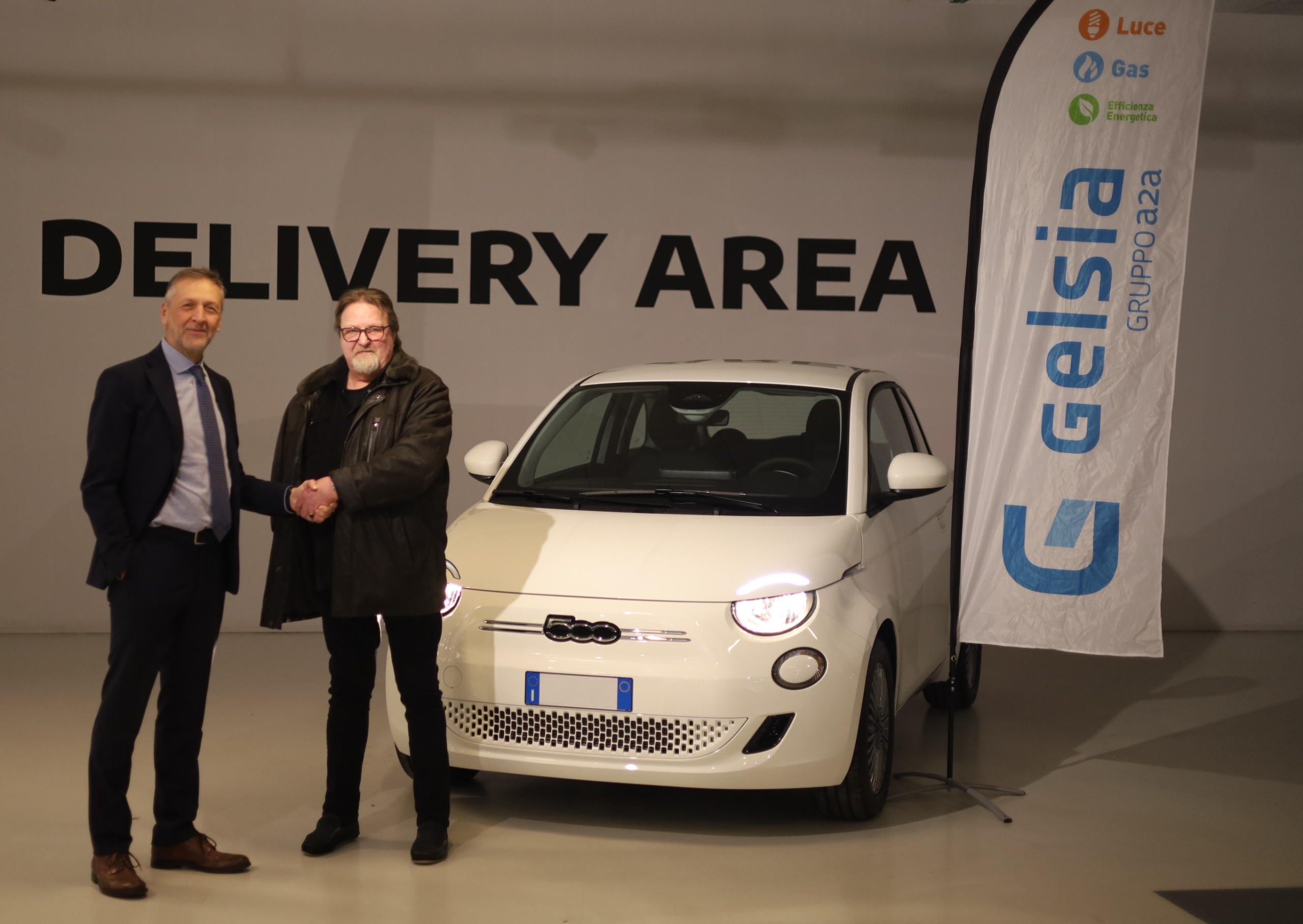 consegna 500 elettrica